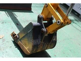 2010 Other Excavator Yellow Sedan for sale, Japanese used car export - photo 41 of 50 | GULJI TRADERS