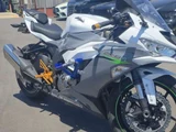 2021 Other Kawasaki Ninja ZX-6R Kawasaki Ninja ZX-6R White Sedan for sale, Japanese used car export - photo 9 of 16 | GULJI TRADERS
