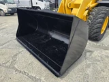 2020 Other Wheel loader 4WD Wheel loader 4WD Other Sedan for sale, Japanese used car export - photo 11 of 25 | GULJI TRADERS