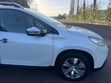 2014 Peugeot 2008 premium White SUV for sale, Japanese used car export - photo 64 of 76 | GULJI TRADERS