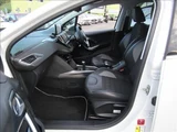 2015 Peugeot 2008 premium White SUV for sale, Japanese used car export - photo 16 of 20 | GULJI TRADERS