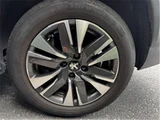 2017 Peugeot 2008 Allure Green SUV for sale, Japanese used car export - photo 32 of 32 | GULJI TRADERS