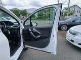2018 Peugeot 2008 Allure White SUV for sale, Japanese used car export - photo 17 of 46 | GULJI TRADERS
