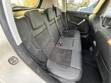 2019 Peugeot 2008 Cross City Pearl SUV for sale, Japanese used car export - photo 21 of 24 | GULJI TRADERS