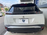 2020 Peugeot 2008 GT Line Pearl SUV for sale, Japanese used car export - photo 12 of 30 | GULJI TRADERS