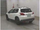 2020 Peugeot 2008 GT Line Black Pack White SUV for sale, Japanese used car export - photo 2 of 5 | GULJI TRADERS