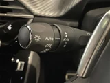 2022 Peugeot 2008 2008 GT Blue HDi Orange SUV for sale, Japanese used car export - photo 14 of 24 | GULJI TRADERS