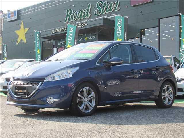 2013 Peugeot 208 - photo 1 2013 Peugeot 208 Sedan for sale, Japanese used car export - photo 1 of 10 | GULJI TRADERS