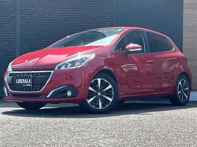 2020 Peugeot 208 208 - photo 1 2020 Peugeot 208 208 Sedan for sale, Japanese used car export - photo 1 of 22 | GULJI TRADERS