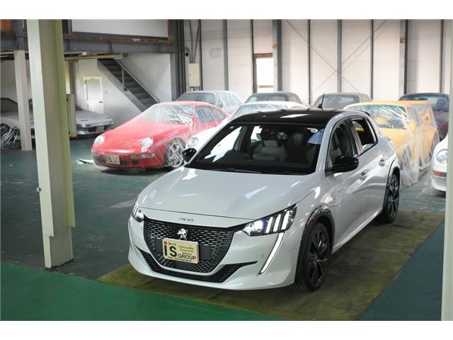 2021 Peugeot 208 - photo 1 2021 Peugeot 208 Sedan for sale, Japanese used car export - photo 1 of 51 | GULJI TRADERS