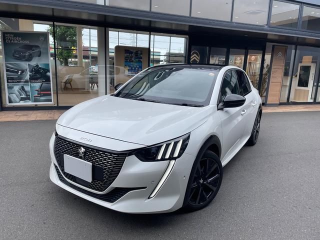 2021 Peugeot 208 GT - photo 1 2021 Peugeot 208 GT Coupe for sale, Japanese used car export - photo 1 of 9 | GULJI TRADERS