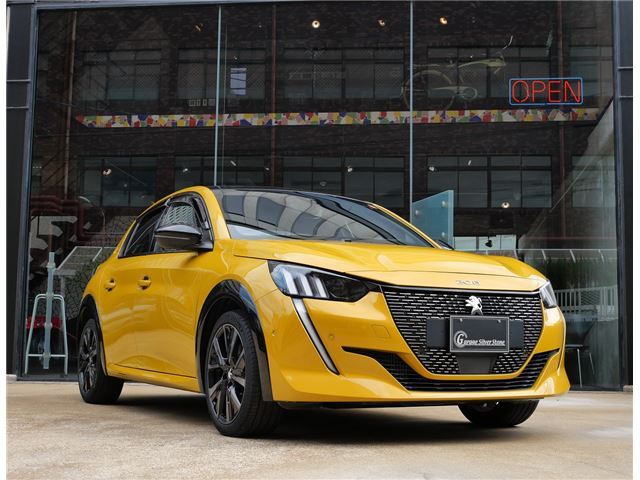 2022 Peugeot 208 GT - photo 1 2022 Peugeot 208 GT Coupe for sale, Japanese used car export | GULJI TRADERS