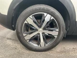 2017 Peugeot 3008 SUV for sale, Japanese used car export - photo 8 of 32 | GULJI TRADERS