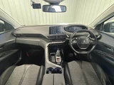 2017 Peugeot 3008 Allure LED Package SUV for sale, Japanese used car export - photo 2 of 20 | GULJI TRADERS