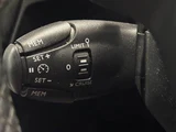 2017 Peugeot 3008 Allure LED Package SUV for sale, Japanese used car export - photo 5 of 20 | GULJI TRADERS
