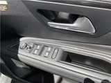 2018 Peugeot 3008 SUV for sale, Japanese used car export - photo 21 of 59 | GULJI TRADERS