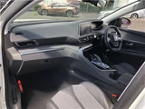 2018 Peugeot 3008 SUV for sale, Japanese used car export - photo 32 of 59 | GULJI TRADERS