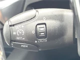 2018 Peugeot 3008 GT SUV for sale, Japanese used car export - photo 21 of 30 | GULJI TRADERS
