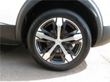 2019 Peugeot 3008 GT SUV for sale, Japanese used car export - photo 40 of 42 | GULJI TRADERS