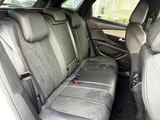 2019 Peugeot 3008 GT BLUEHDI SUV for sale, Japanese used car export - photo 13 of 22 | GULJI TRADERS