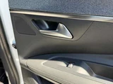 2020 Peugeot 3008 Diesel Turbo SUV for sale, Japanese used car export - photo 41 of 77 | GULJI TRADERS