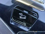 2021 Peugeot 3008 Diesel 3008 GT BlueHDi RHD SUV for sale, Japanese used car export - photo 42 of 50 | GULJI TRADERS