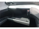 2022 Peugeot 3008 SUV for sale, Japanese used car export - photo 41 of 59 | GULJI TRADERS