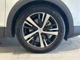 2024 Peugeot 3008 GT Hybrid 4 SUV for sale, Japanese used car export - photo 5 of 9 | GULJI TRADERS