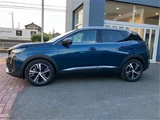 2025 Peugeot 3008 GT Hybrid 4 4WD SUV for sale, Japanese used car export - photo 9 of 21 | GULJI TRADERS