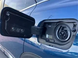 2025 Peugeot 3008 GT Hybrid 4 4WD SUV for sale, Japanese used car export - photo 18 of 21 | GULJI TRADERS