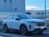 2025 Peugeot 3008 GT Hybrid SUV for sale, Japanese used car export - photo 2 of 9 | GULJI TRADERS