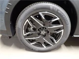 2026 Peugeot 3008 GT Hybrid SUV for sale, Japanese used car export - photo 15 of 58 | GULJI TRADERS