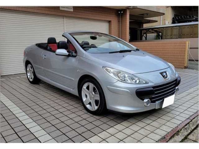 2007 Peugeot 307 CC 2.0 - photo 1 2007 Peugeot 307 CC 2.0 Sedan for sale, Japanese used car export - photo 1 of 29 | GULJI TRADERS