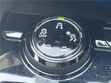 2019 Peugeot 5008 GT SUV for sale, Japanese used car export - photo 26 of 30 | GULJI TRADERS