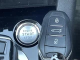 2019 Peugeot 5008 5008 SUV for sale, Japanese used car export - photo 19 of 24 | GULJI TRADERS