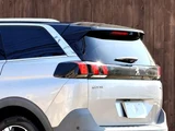 2020 Peugeot 5008 SUV for sale, Japanese used car export - photo 17 of 49 | GULJI TRADERS