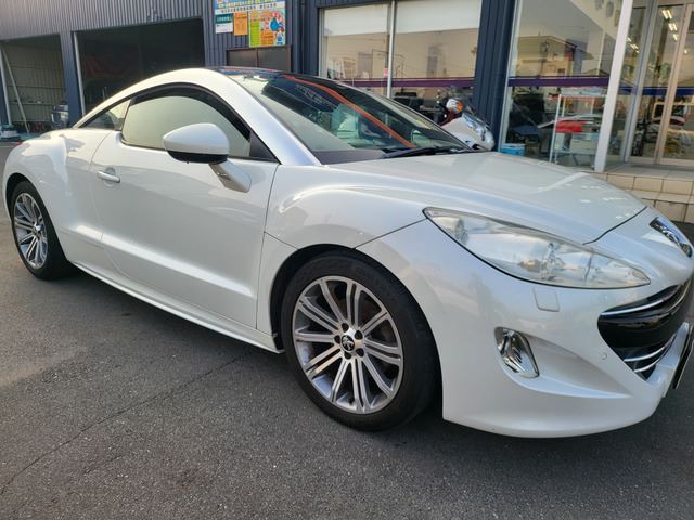 2010 Peugeot RCZ Base - photo 1 2010 Peugeot RCZ Base Sedan for sale, Japanese used car export - photo 1 of 29 | GULJI TRADERS