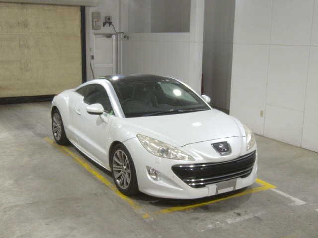 2011 Peugeot RCZ - photo 1 2011 Peugeot RCZ Sedan for sale, Japanese used car export - photo 1 of 7 | GULJI TRADERS
