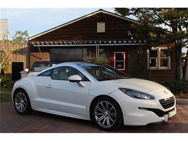 2014 Peugeot RCZ Base - photo 1 2014 Peugeot RCZ Base Sedan for sale, Japanese used car export - photo 1 of 9 | GULJI TRADERS