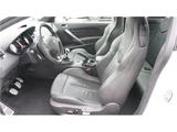 2016 Peugeot RCZ RCZ Sedan for sale, Japanese used car export - photo 23 of 39 | GULJI TRADERS