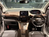 2024 Peugeot Rifter Long GT Van for sale, Japanese used car export - photo 4 of 9 | GULJI TRADERS