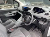 2025 Peugeot Rifter Long GT Van for sale, Japanese used car export - photo 4 of 9 | GULJI TRADERS