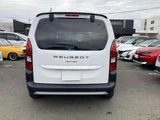 2025 Peugeot Rifter GT Diesel Turbo Van for sale, Japanese used car export - photo 4 of 9 | GULJI TRADERS