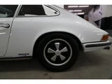 1978 Porsche 911 Sport White Coupe for sale, Japanese used car export - photo 52 of 80 | GULJI TRADERS