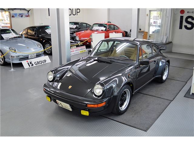 1980 Porsche 911 - photo 1 1980 Porsche 911 Gunmetal Coupe for sale, Japanese used car export - photo 1 of 45 | GULJI TRADERS