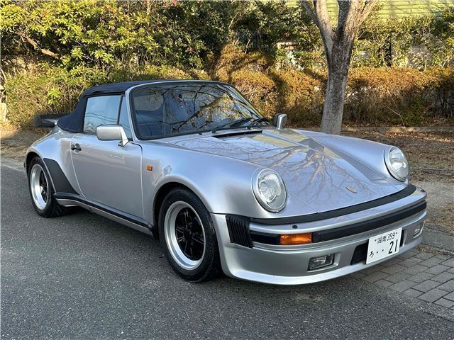 1988 Porsche 911 911 Turbo Cabriolet Silver Coupe for sale, Japanese used car export - photo 1 of 32 | GULJI TRADERS