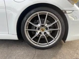 2012 Porsche 911 Carrera Sports Chrono P White Coupe for sale, Japanese used car export - photo 10 of 20 | GULJI TRADERS