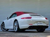 2012 Porsche 911 911 Carrera Cabriolet, Right-Hand Drive, Officially Dealer Vehicle White Coupe for sale, Japanese used car export - photo 2 of 9 | GULJI TRADERS