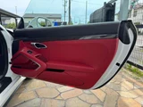 2013 Porsche 911 Turbo S PDK White Coupe for sale, Japanese used car export - photo 42 of 57 | GULJI TRADERS