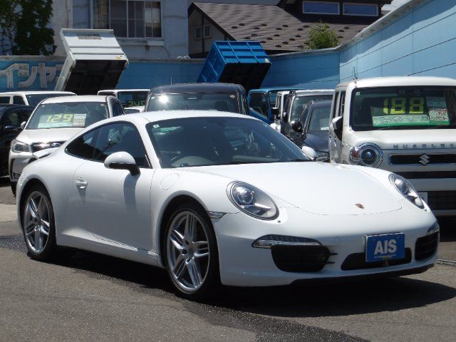 2013 Porsche 911 Carrera White Coupe for sale, Japanese used car export - photo 1 of 24 | GULJI TRADERS